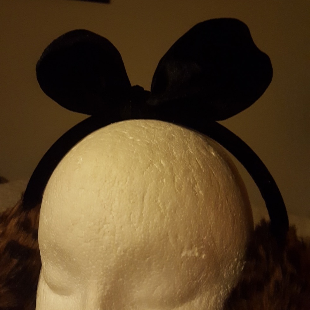 Ear Muffs. - Picture 4 of 6